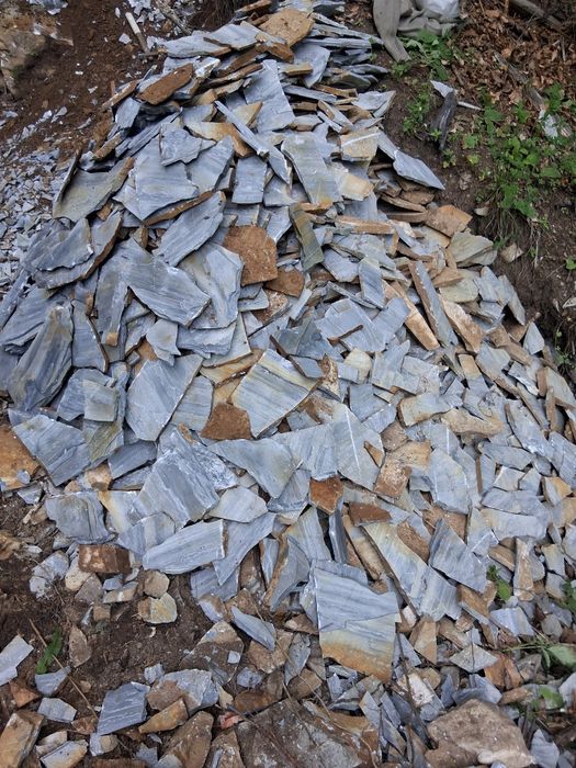 Vând piatra de munte placat