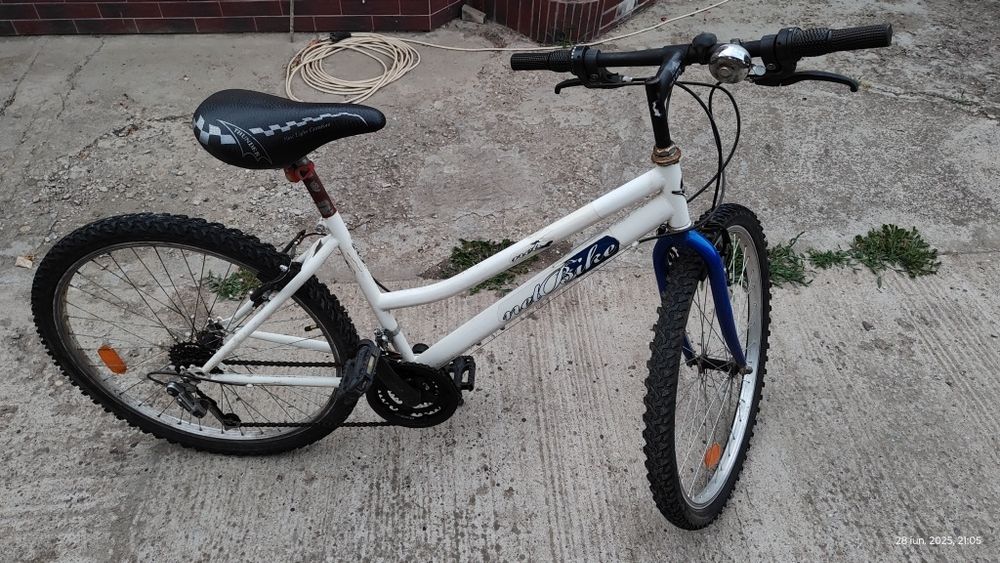 Bicicletă și trotinetă stare foarte bună