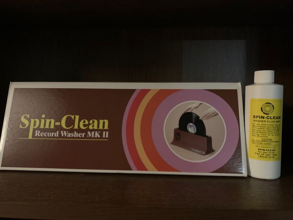 Spin clean vinyl cleaner