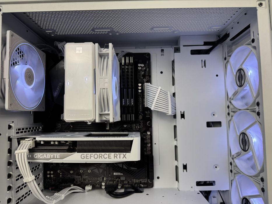 Gaming PC RTX 5060 TI, Ryzen 5 5600x, 24 gb ddr4