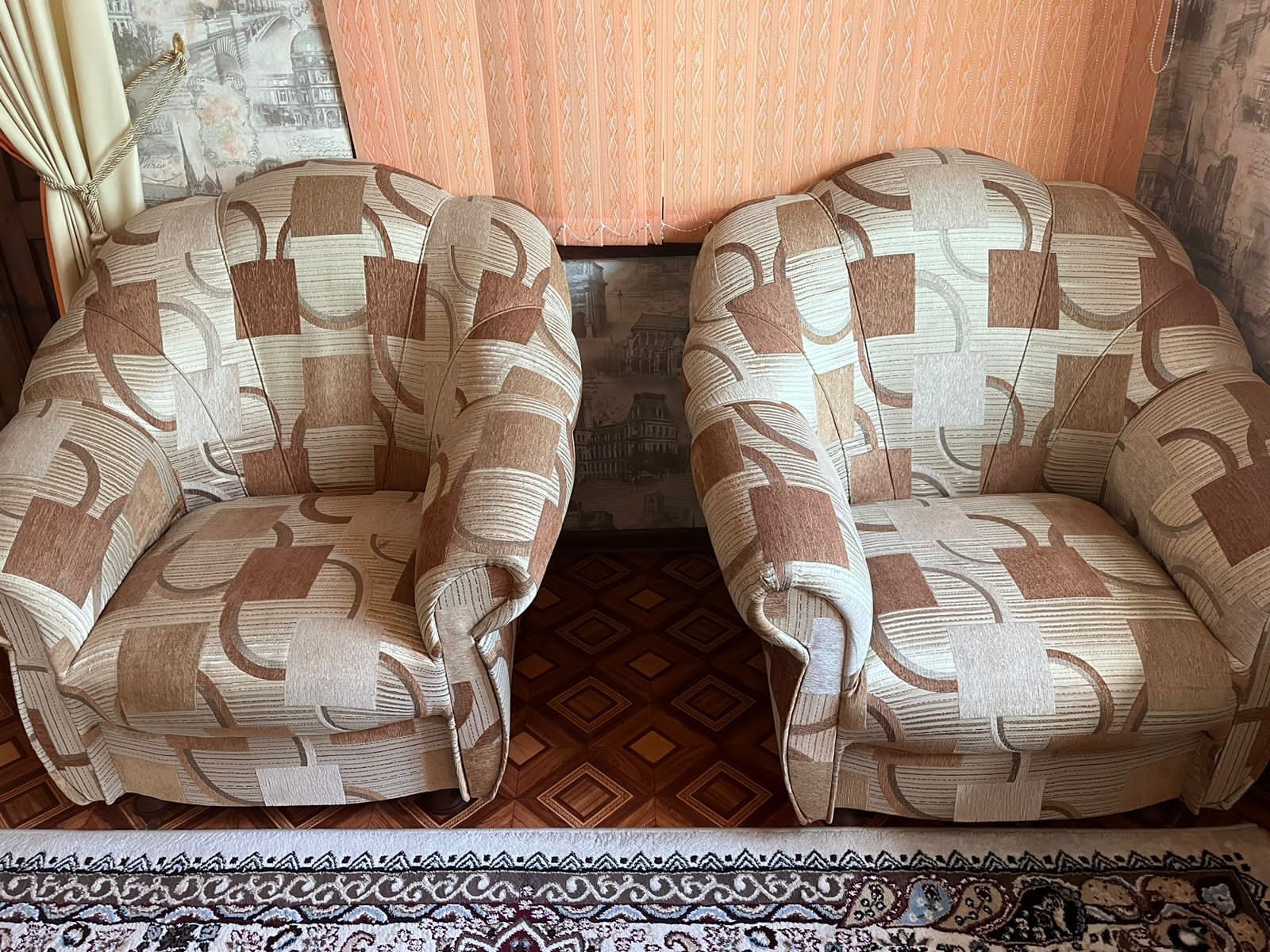 Продам диван и кресло
