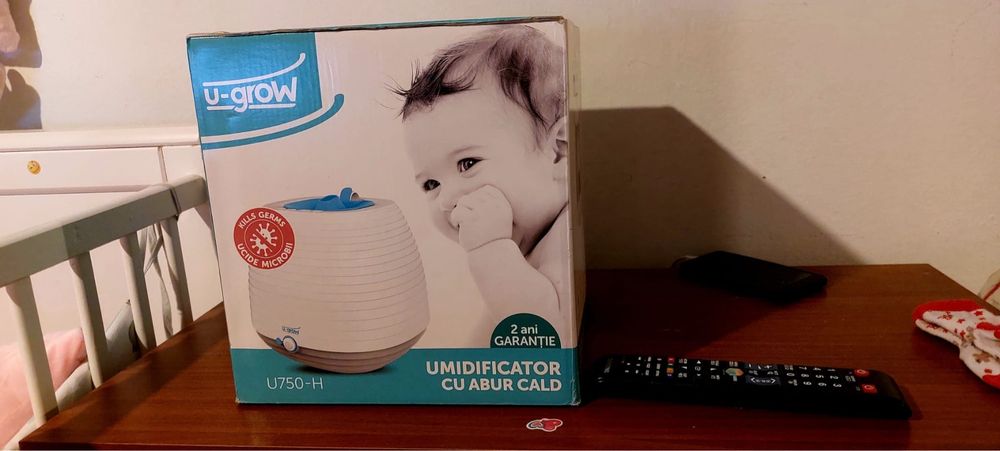 Umidificator cu abur cald