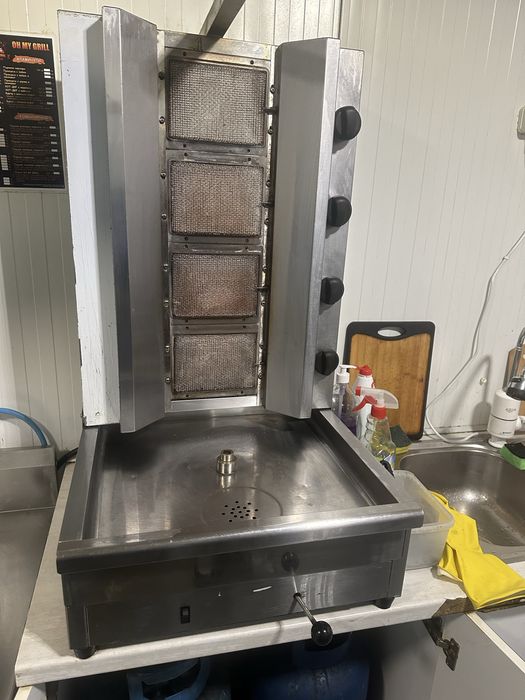 Дюнер Машина с 4 пити на газ с уред за рязане