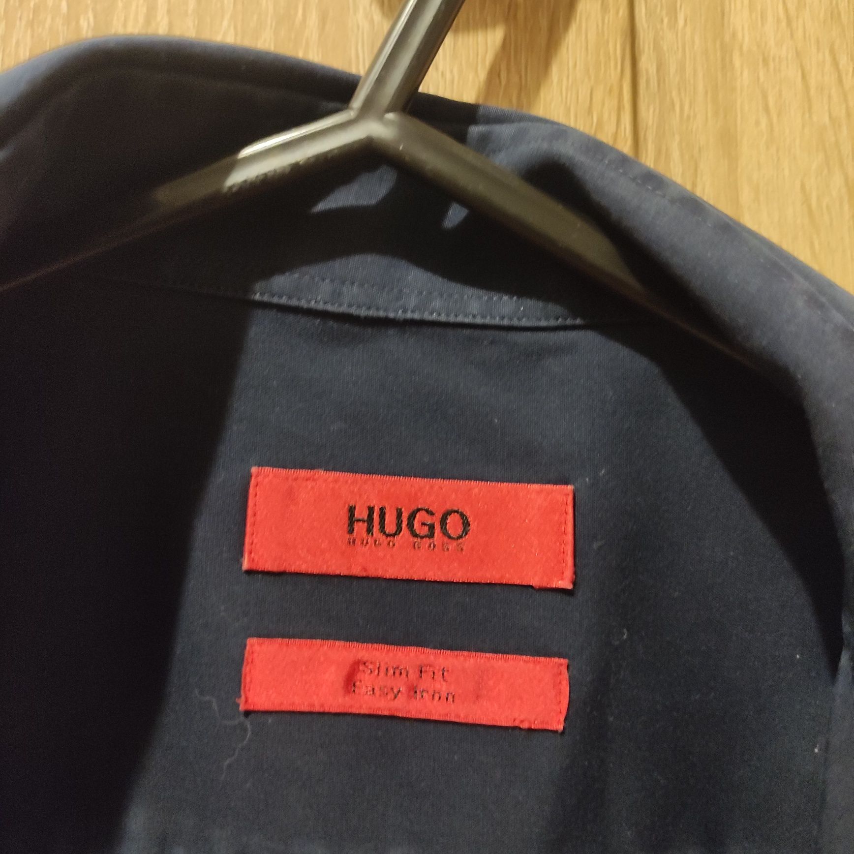 Cămăși Hugo boss (2buc)