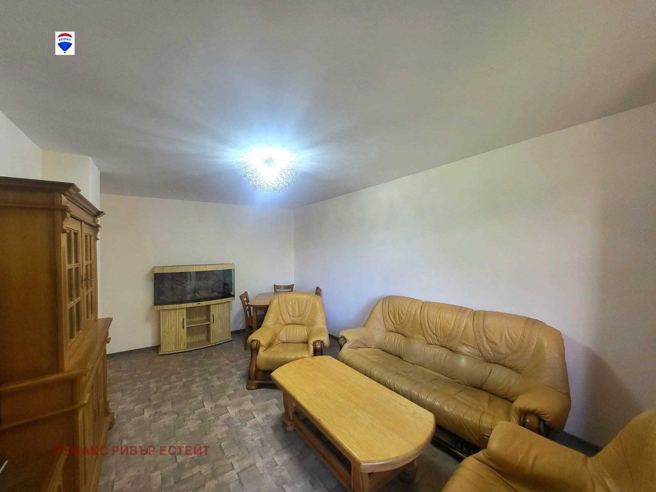 Продава се Двустаен апартамент в Русе, Възраждане - 57 кв.м за 1658 €/кв.м - Снимка #3