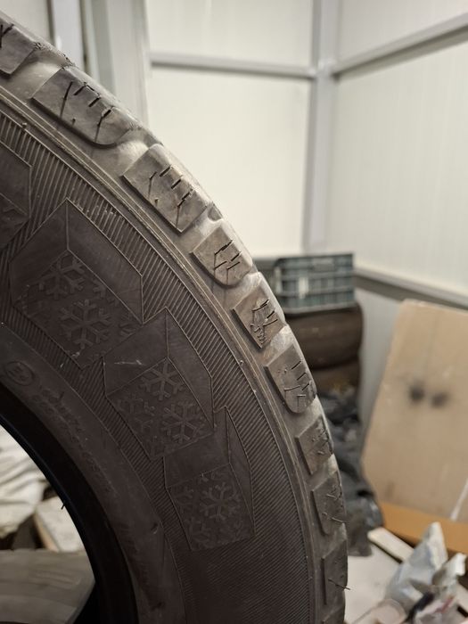 195 75  16 vredestein бусови гуми  комплект 6 бр.