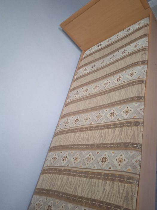 Кровать односпальный