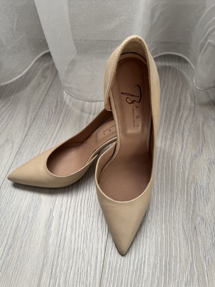 Pantofi stiletto, marimea 39, noi