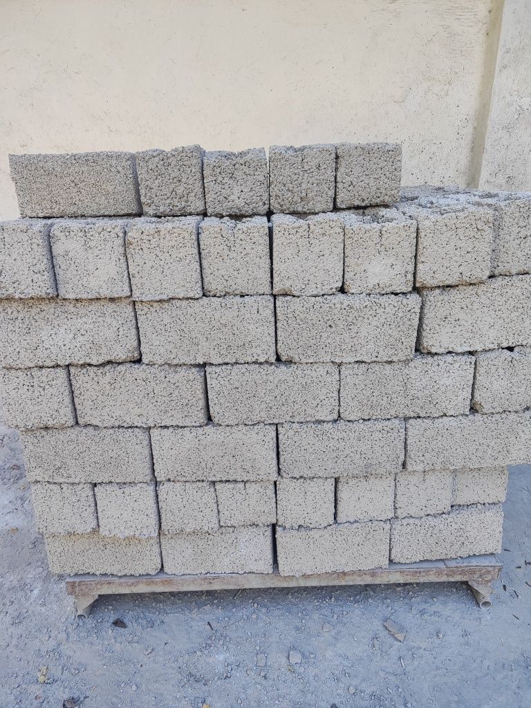 Stroy Dòkon Shaharda Yetkazib beramiz Dastafkaham Mavjud.
