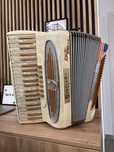 Acordeon italian Giulietti/Serenelli cu 120 de basi
