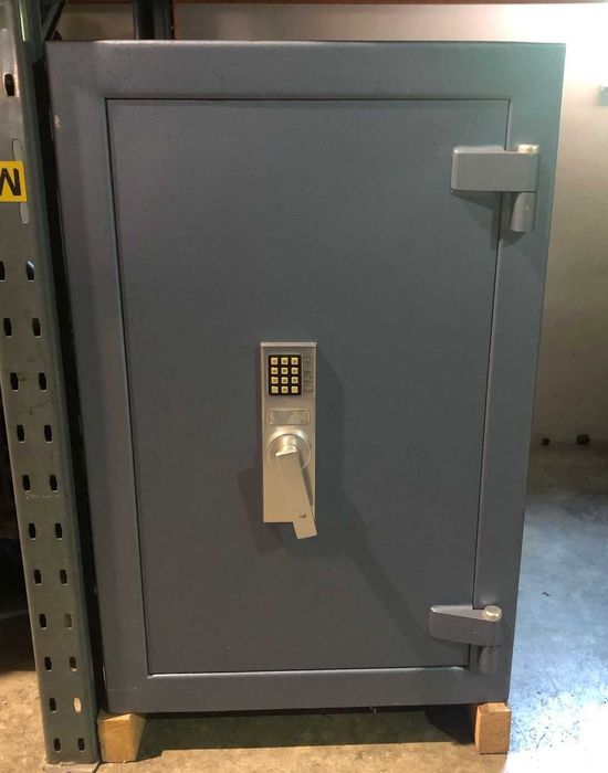 Vand seif metalic 360 kg – 100x65x55 cm