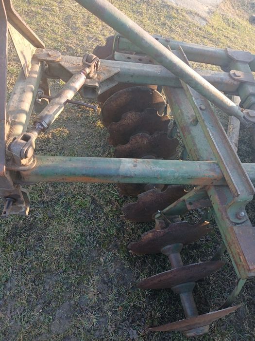 Disc purtat +grapă pt tractor 445