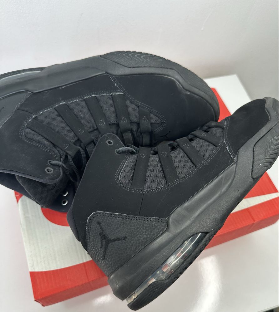 Jordan Max Aura  (43) Маратонки