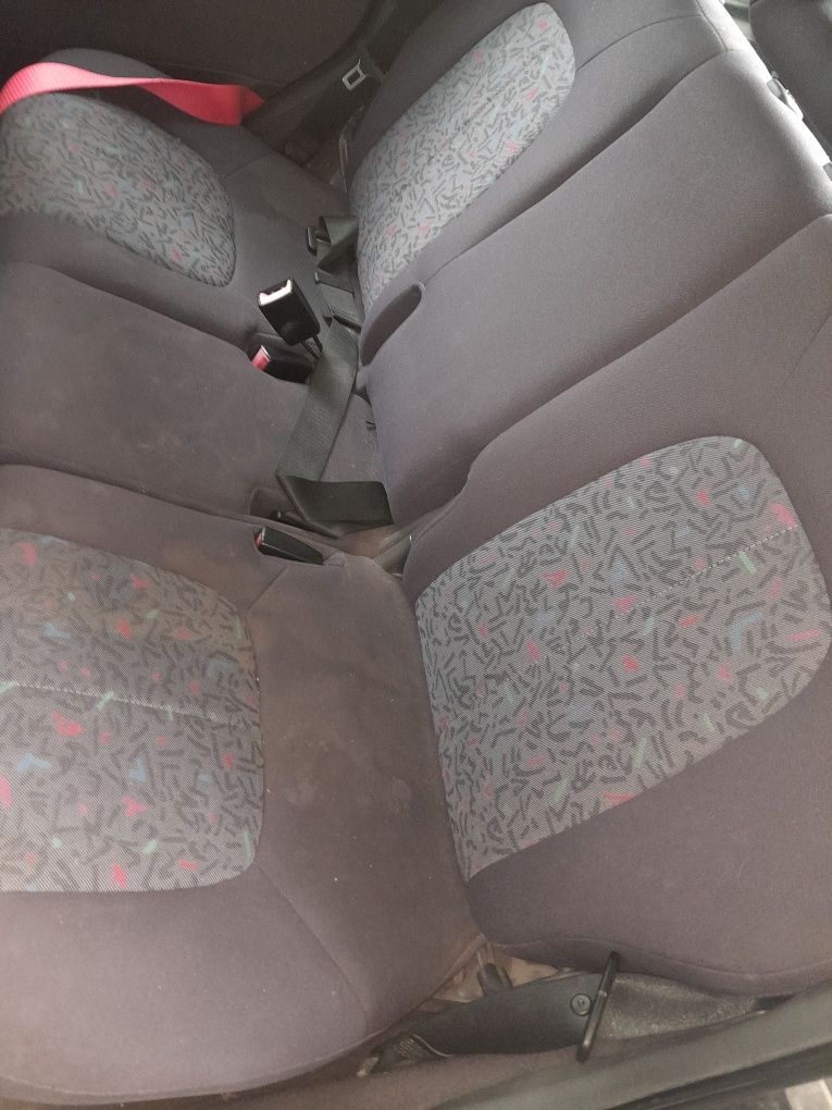 Mercedes A140 на части