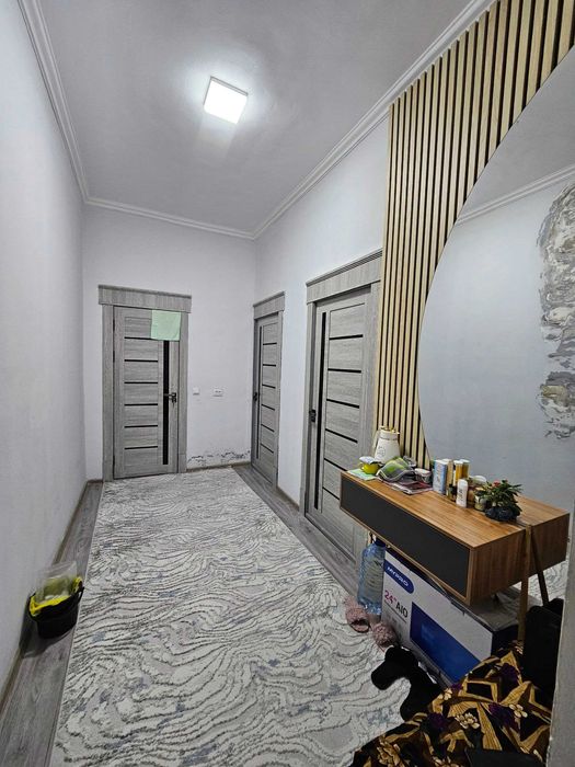 Buxoroda kvartira sotiladi 2 xonali qilingan 40m² 1-qavat