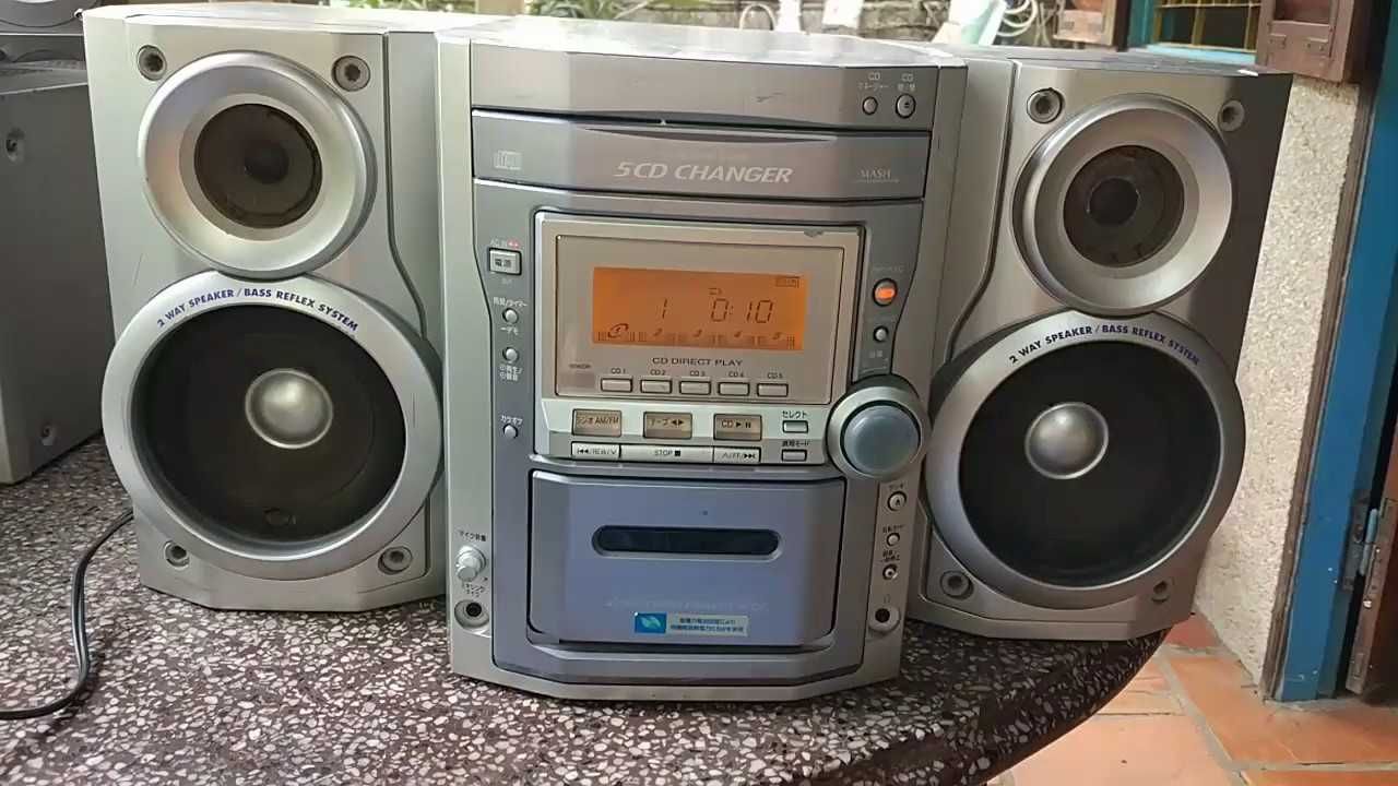 Panasonic CD Stereo system SA-PM11