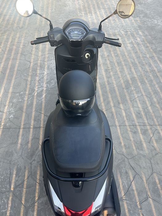 Vand kymco like 125 sau schimb cu auto+ diferenta