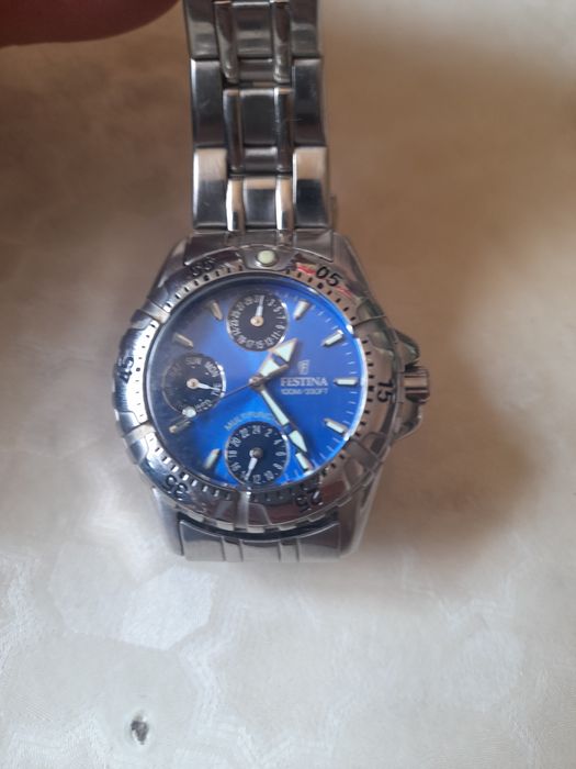 Vând ceas de dama festina impecabil