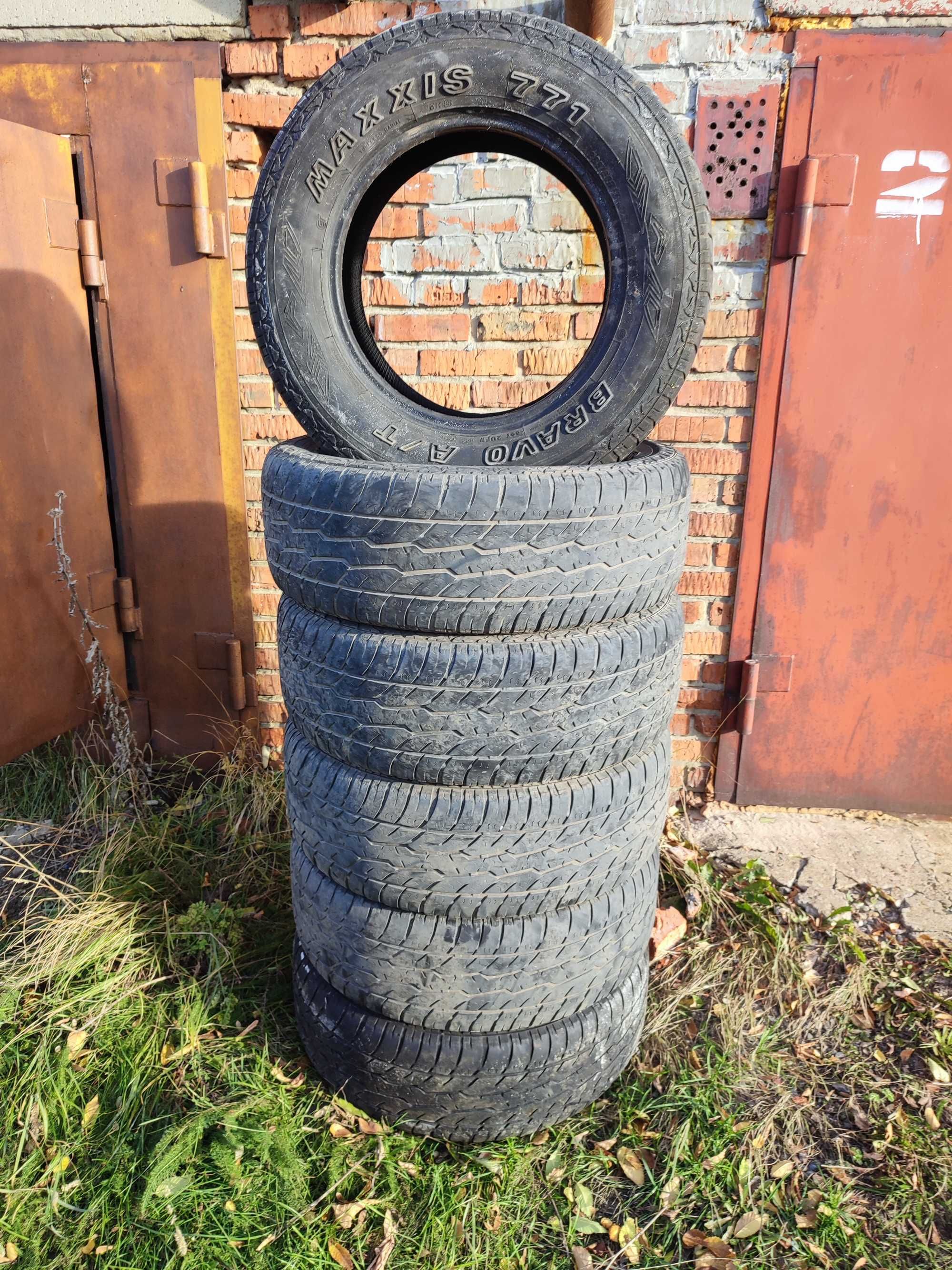 Комплект летних шин Maxxis 265/65 R17