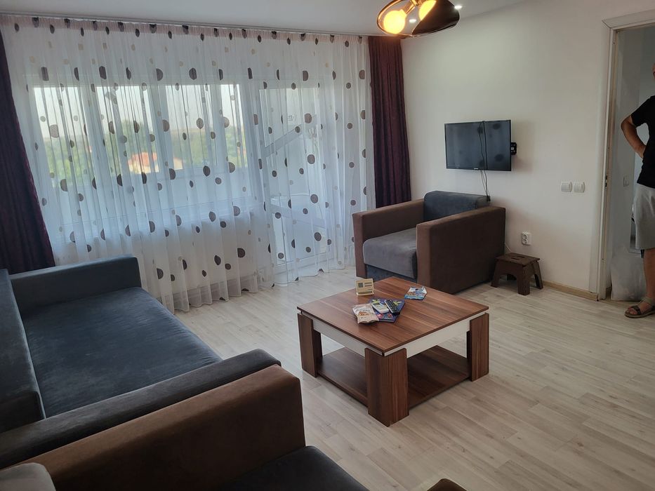 Inchiriez garsoniera