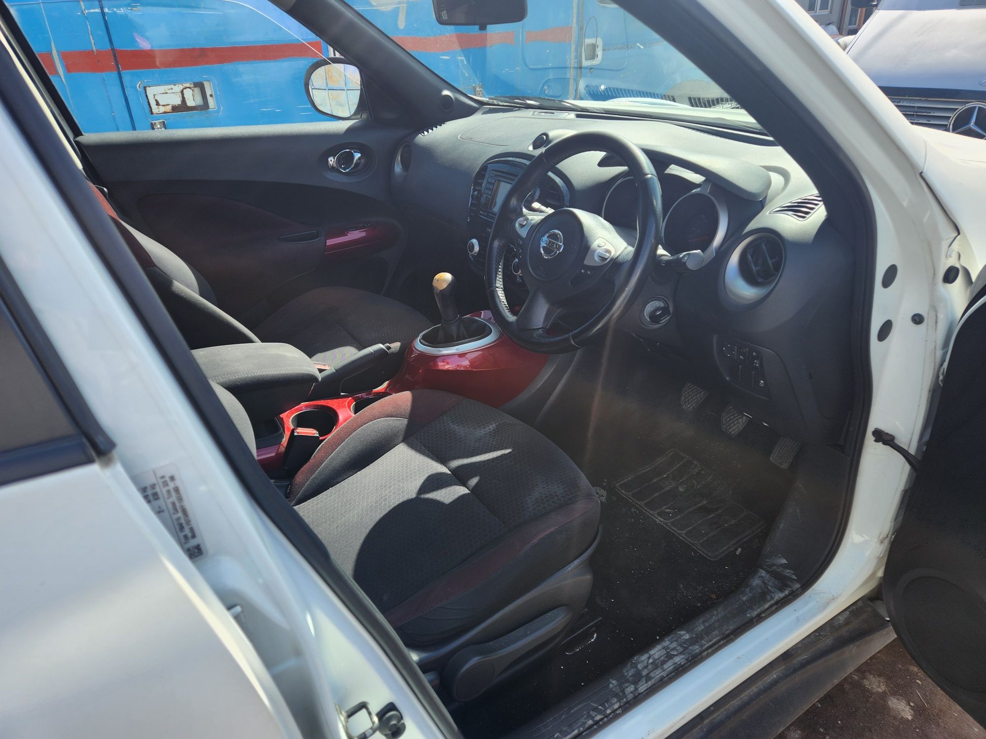 За Части Nissan Juke 1.6 117 конски сили 2012 година