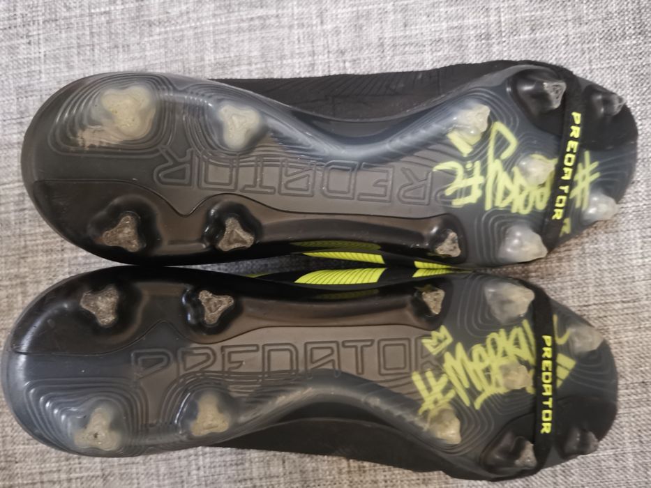 Ghete fotbal Adidas Predator Elite