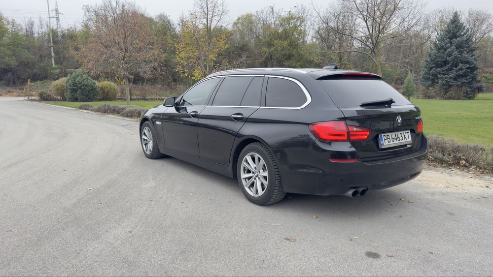 BMW F11 530d headup/360/softclose
