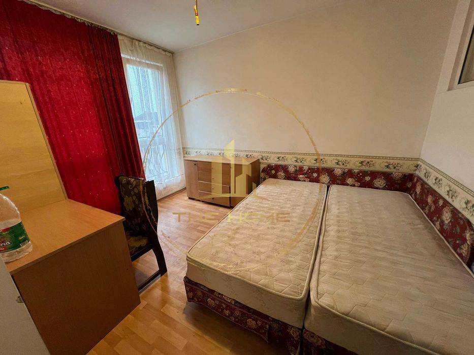 Дава се под наем Тристаен апартамент в Варна, Цветен квартал - 60 кв.м за 300 € - Снимка #2