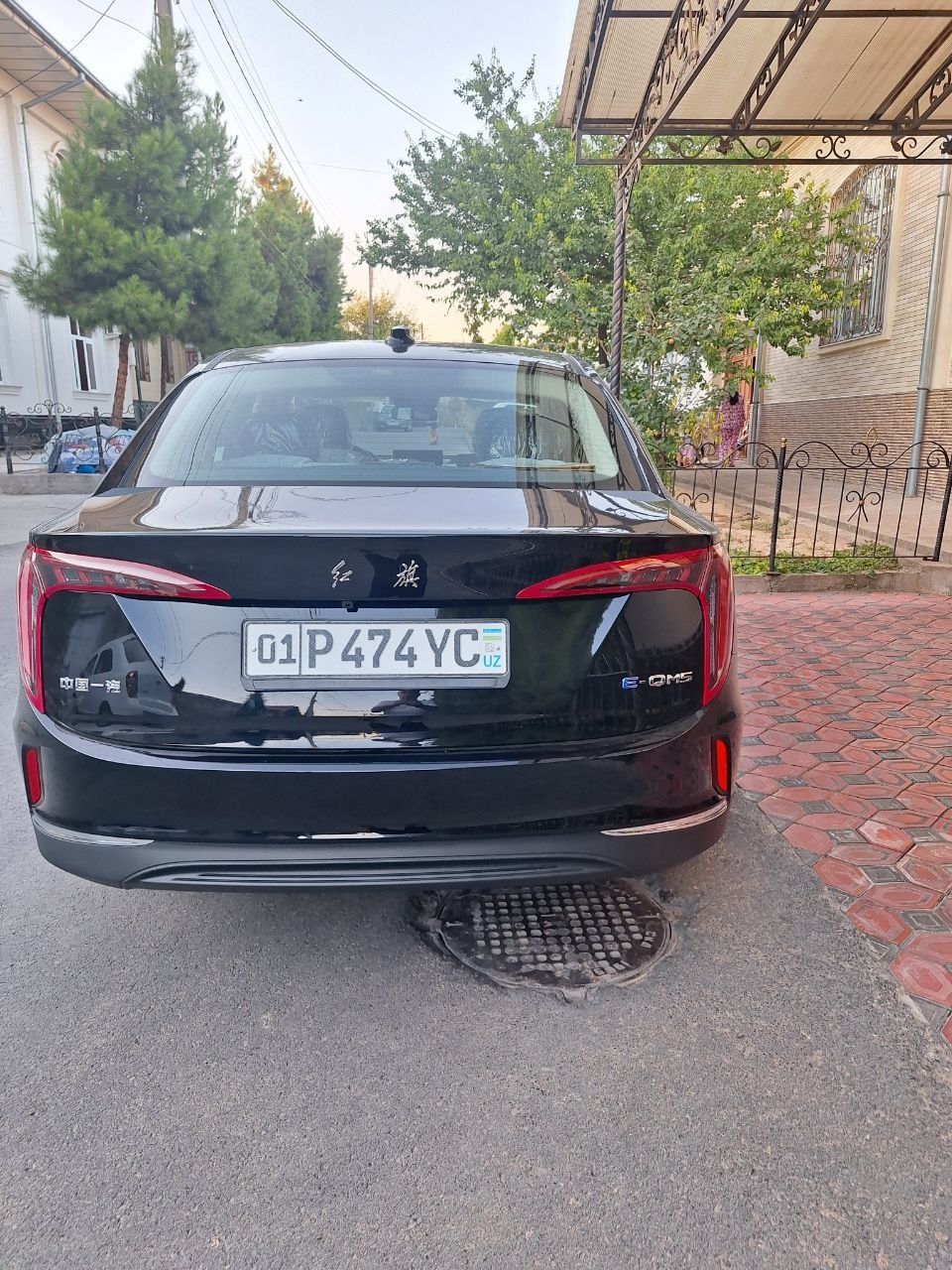 Hongqi eqm 5 2025 yengi 500taligi