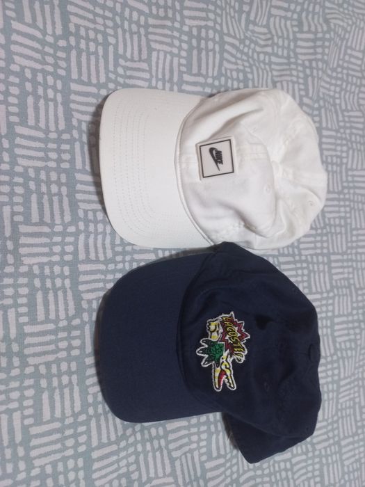 Детски тениски и шапки Lacoste и Nike