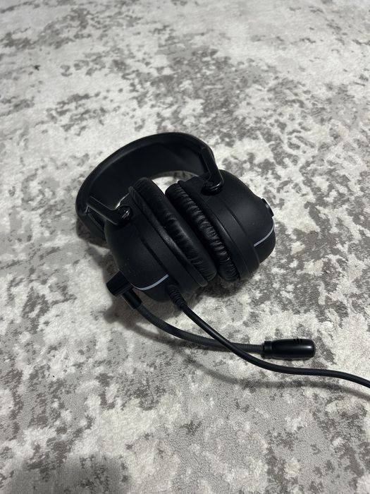 Casti redragon, fara negocieri