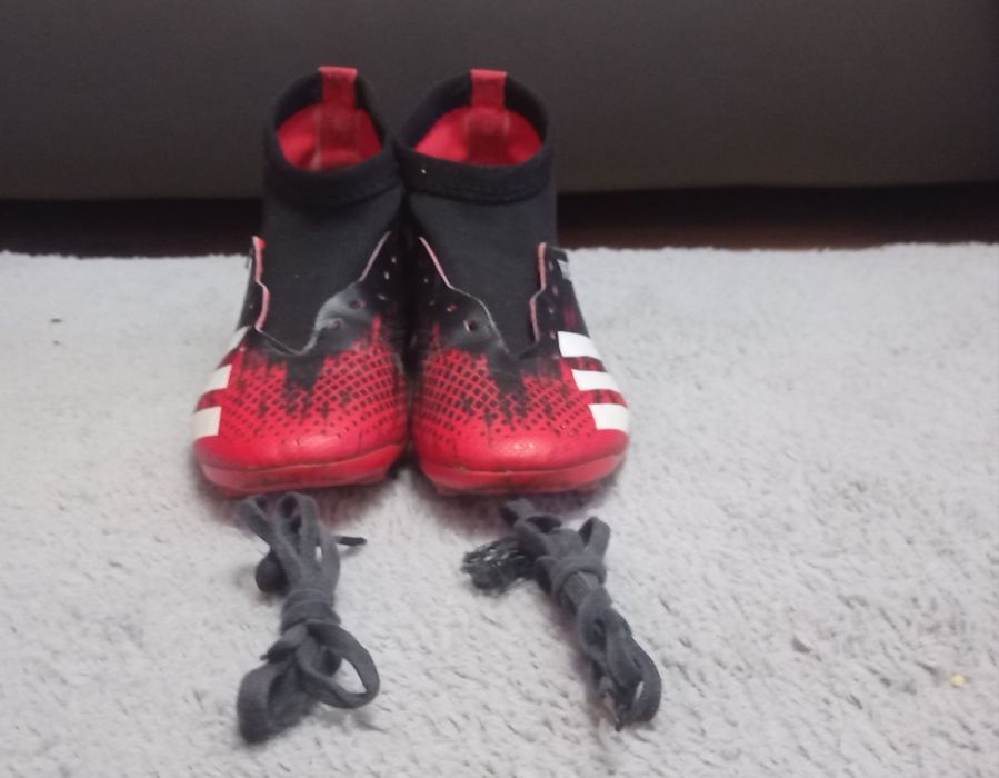 Ghete de fotbal Adidas-Predator