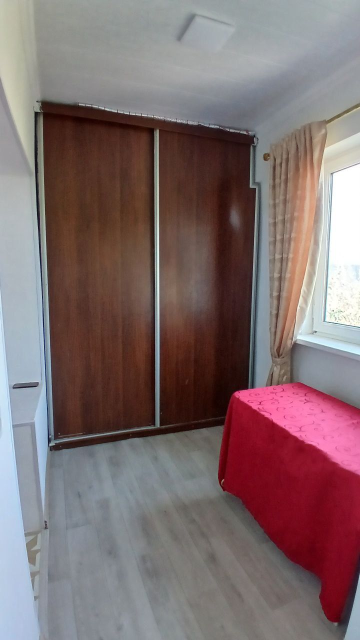 Продаётся своя 1в2 комнатная квартира