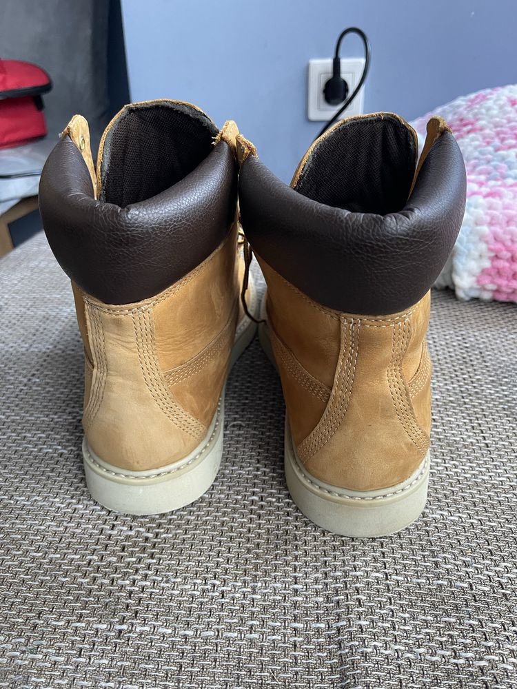 43 Зимни Боти Timberland 6 inch Nike Jordan Uptempo