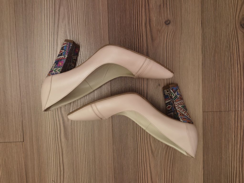 Pantofi, din piele naturala, făcuți la comanda