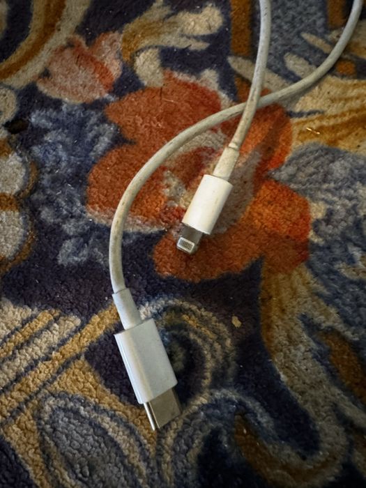 Ккбель на айфон