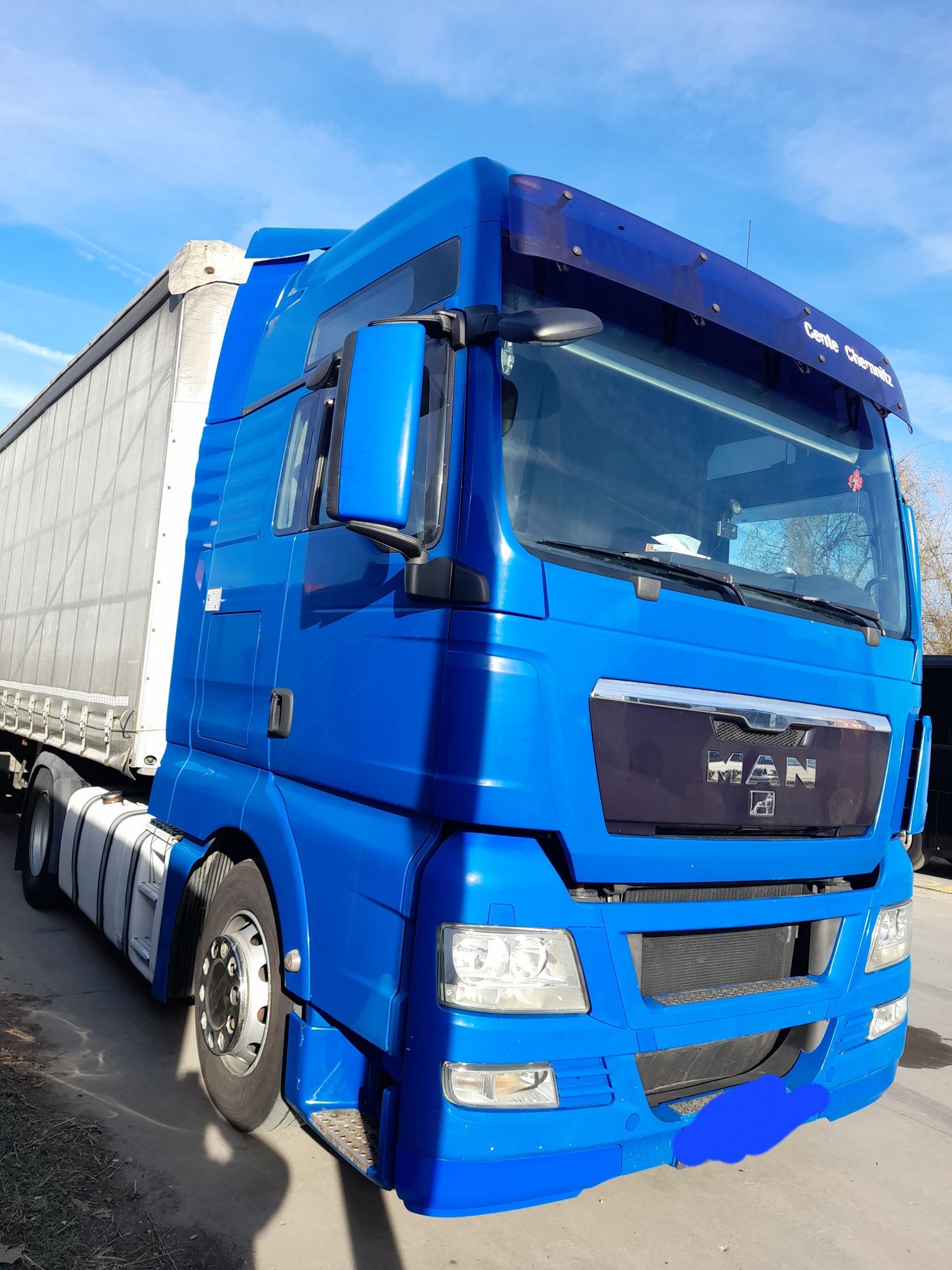 Vând MAN TGX 1844