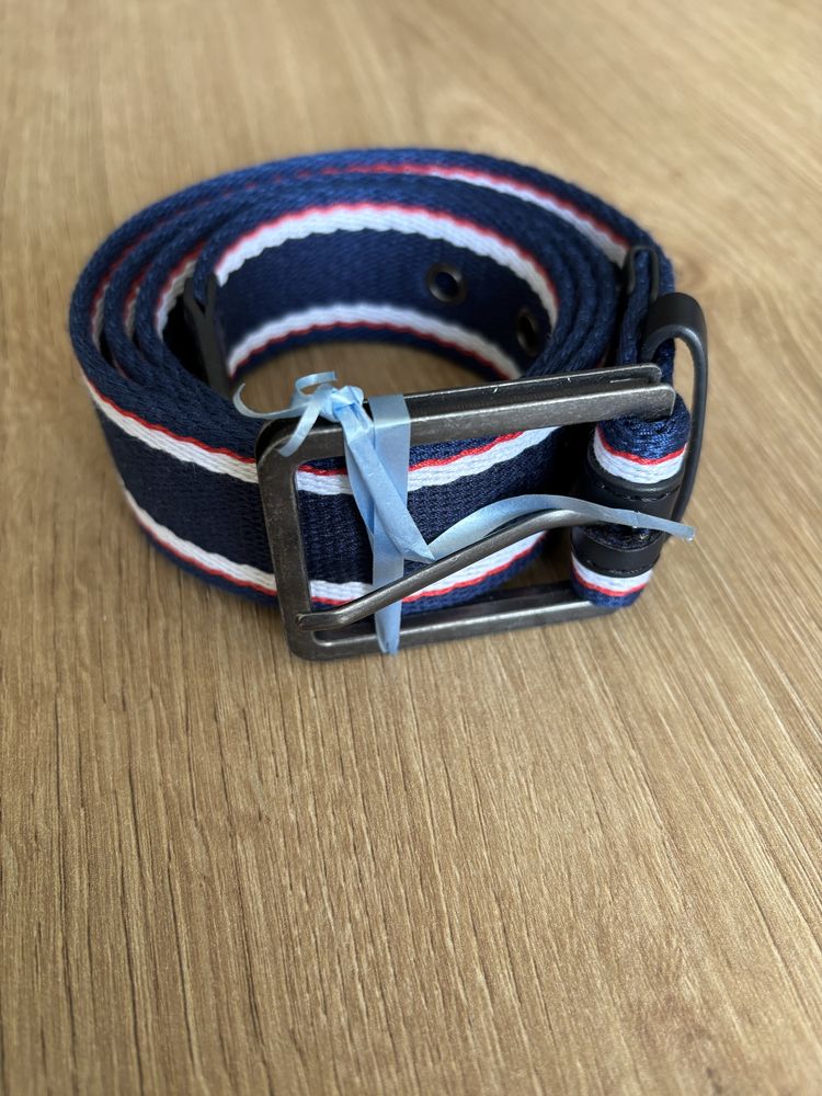 Мъжки/момчешки платнен колан Lee Cooper