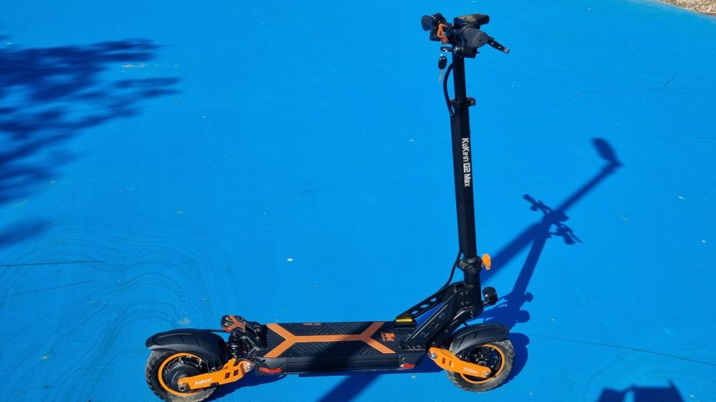Електрическа тротинетка Kukirin G2 MAX + каска