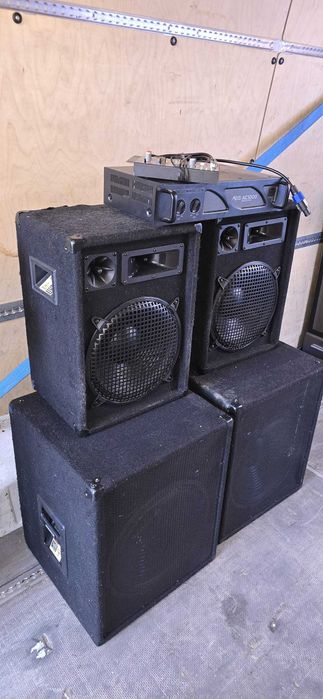 Boxe profesionale cu sistem de fum si lumini