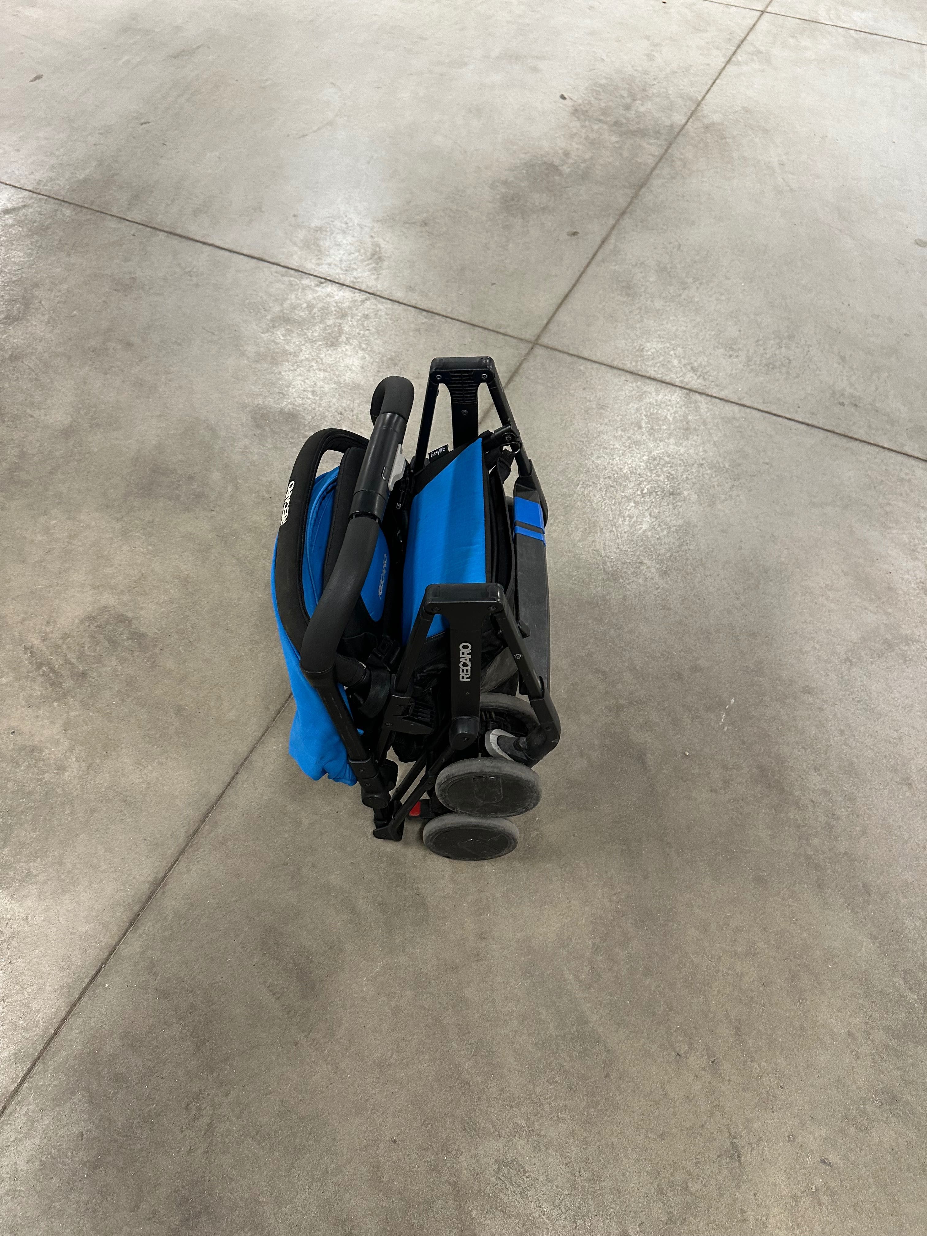 Бебешка количка Recaro easy life blue