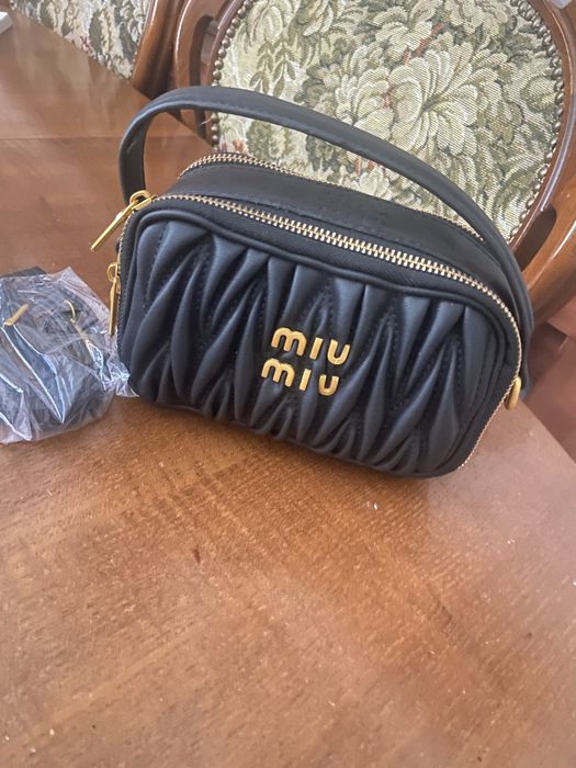 Geanta superba, Miu Miu