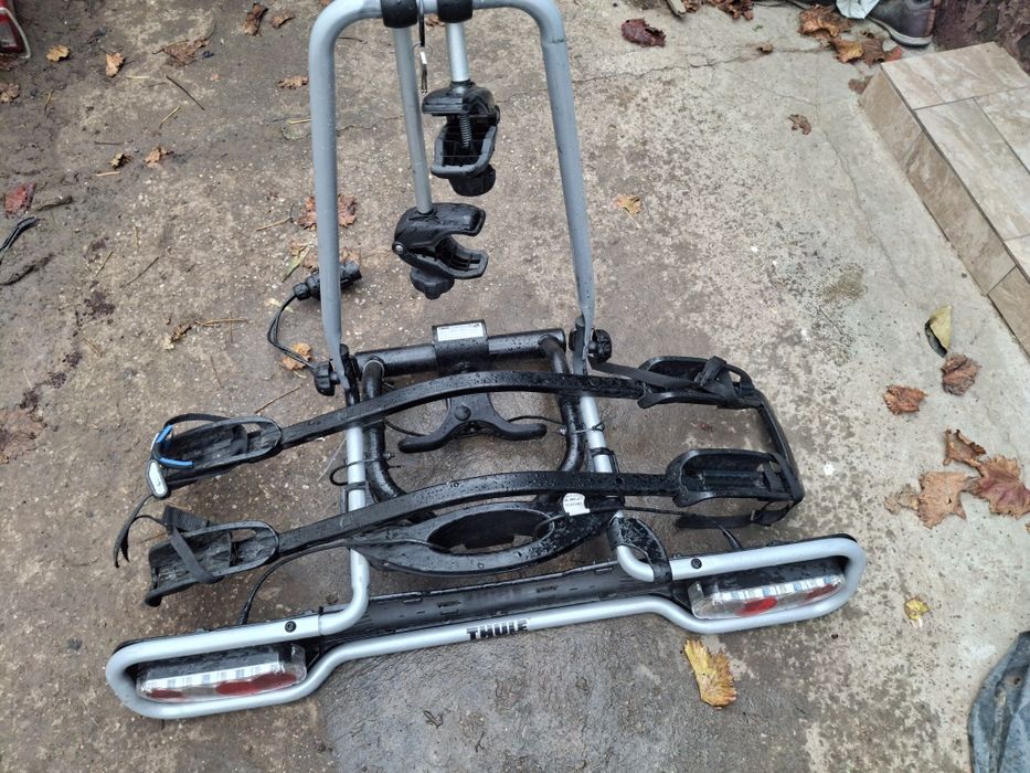 Suport Thule  biciclete cu prindere cârlig auto