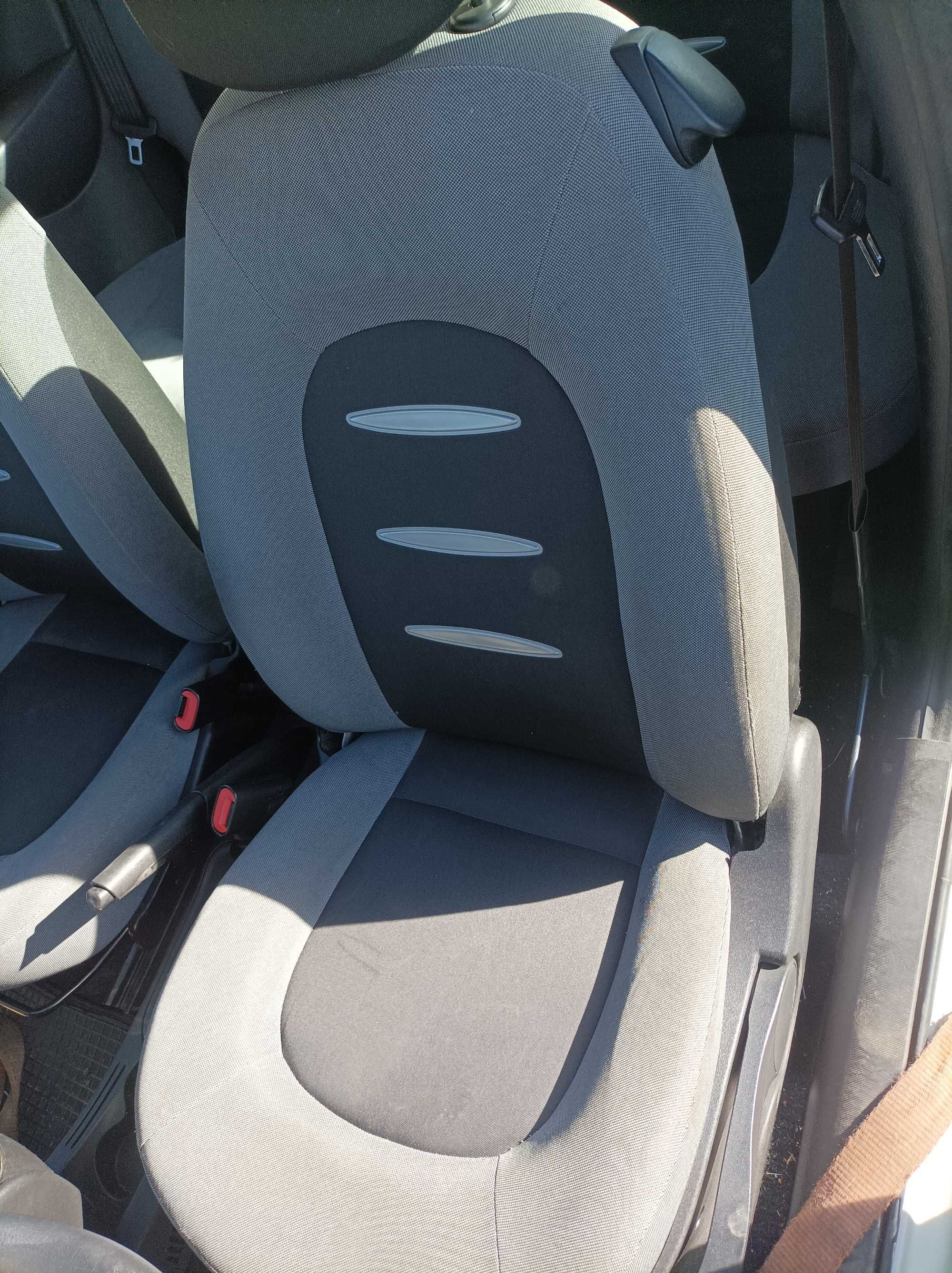 Lancia Ypsilon на части