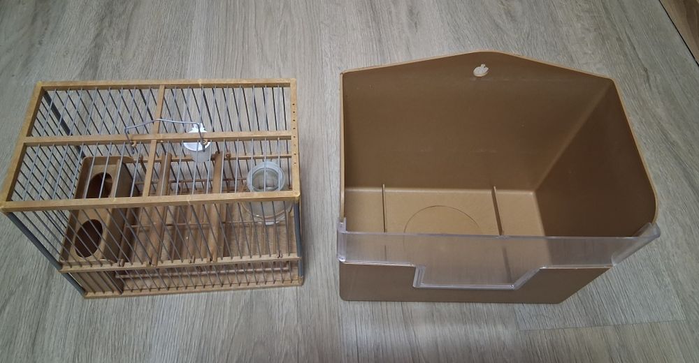 Colivie canar cintaret nu a fost folosit aproape deloc