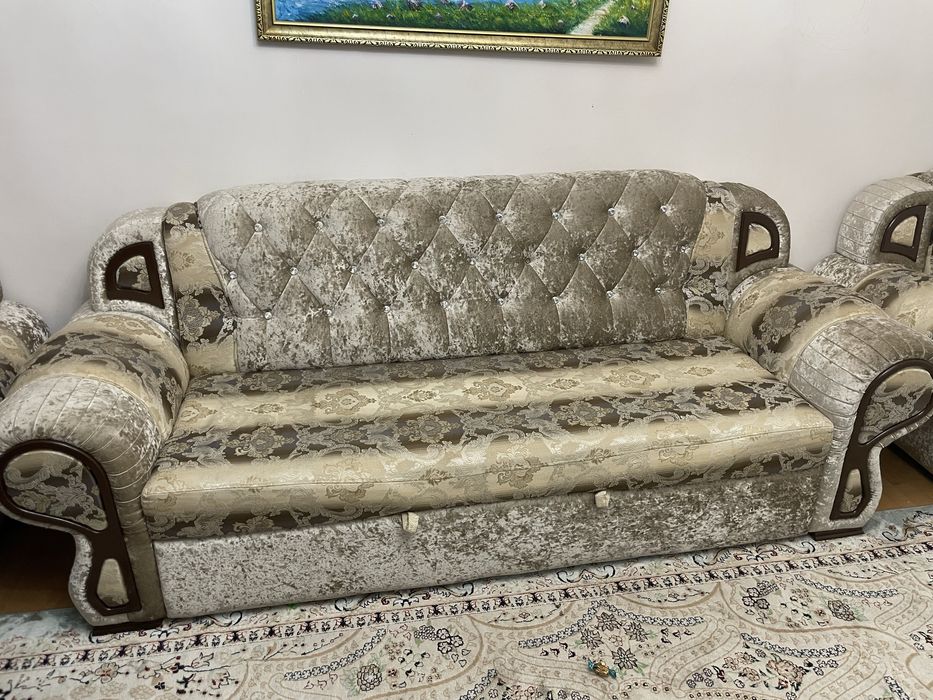 Диван и 2 кресла, самовызов