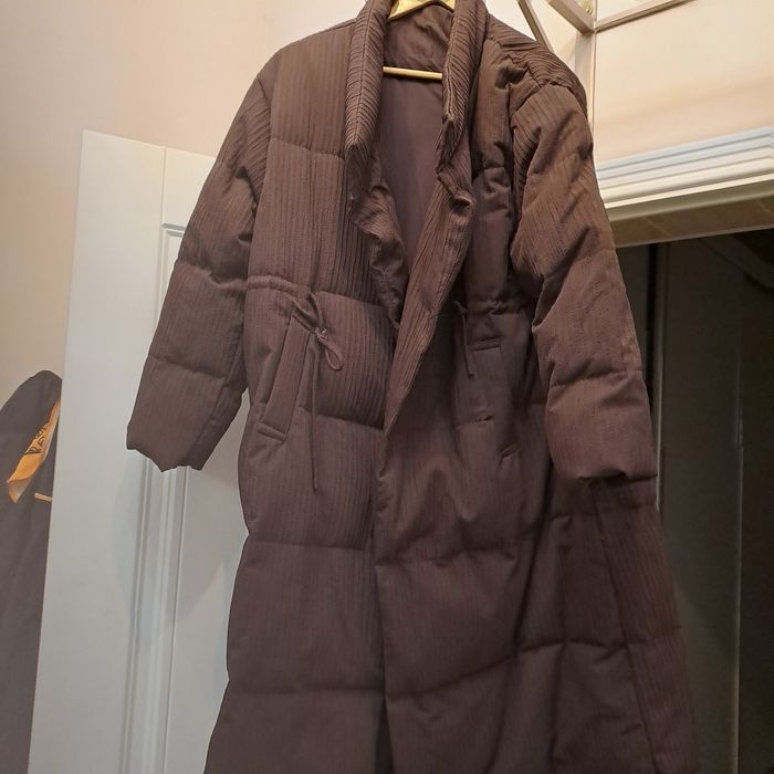 Пальто стеганное женское