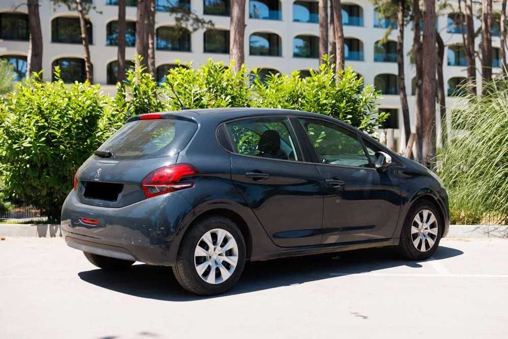 Peugeot 208 | Rent A Car