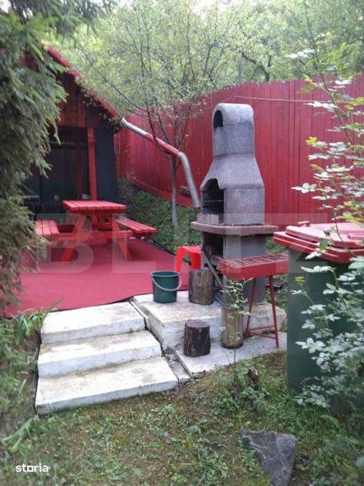 Cabana 2 camere, 100mp, Aleea Bujorului