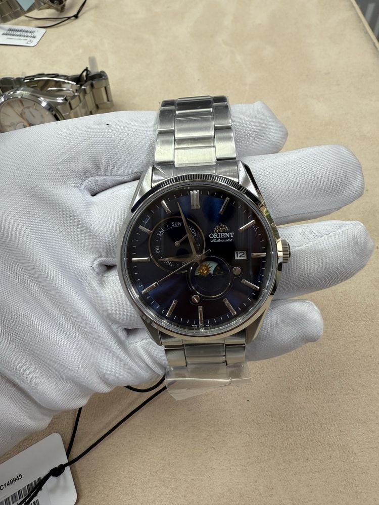 Часы Seiko Panda